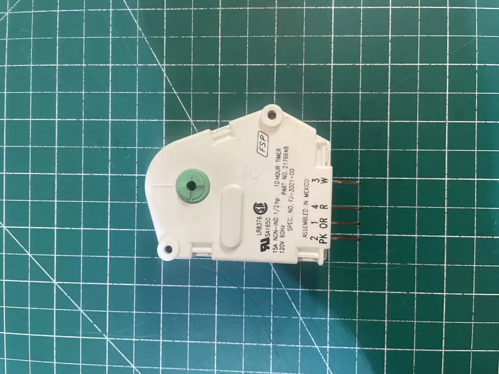 Whirlpool Kenmore W10822278 Refrigerator Defrost Timer AZ194215 | KM1584