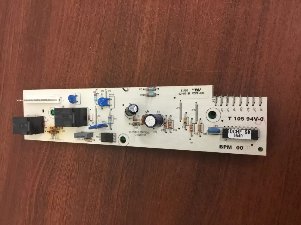 Kenmore  Amana 12513302  451010100 Refrigerator Dispenser Control Board