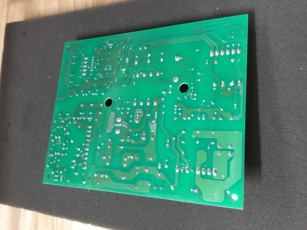 Whirlpool Maytag W10312695B Refrigerator Control Board AZ99698 | NR111