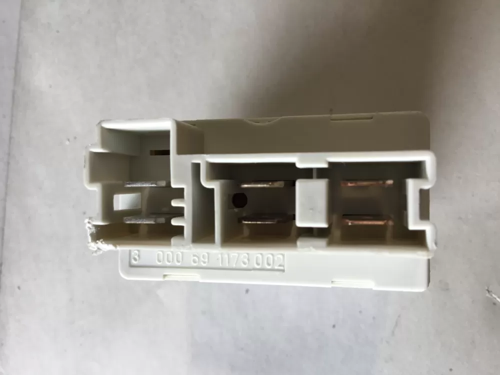 Miele 5870220 Dishwasher Heating Element Relay AZ149405 | SL215