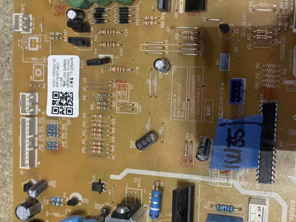 Kenmore 40301 0063422 00 RFP74KBTJ4E01 Refrigerator Control Board AZ25032 | KM35