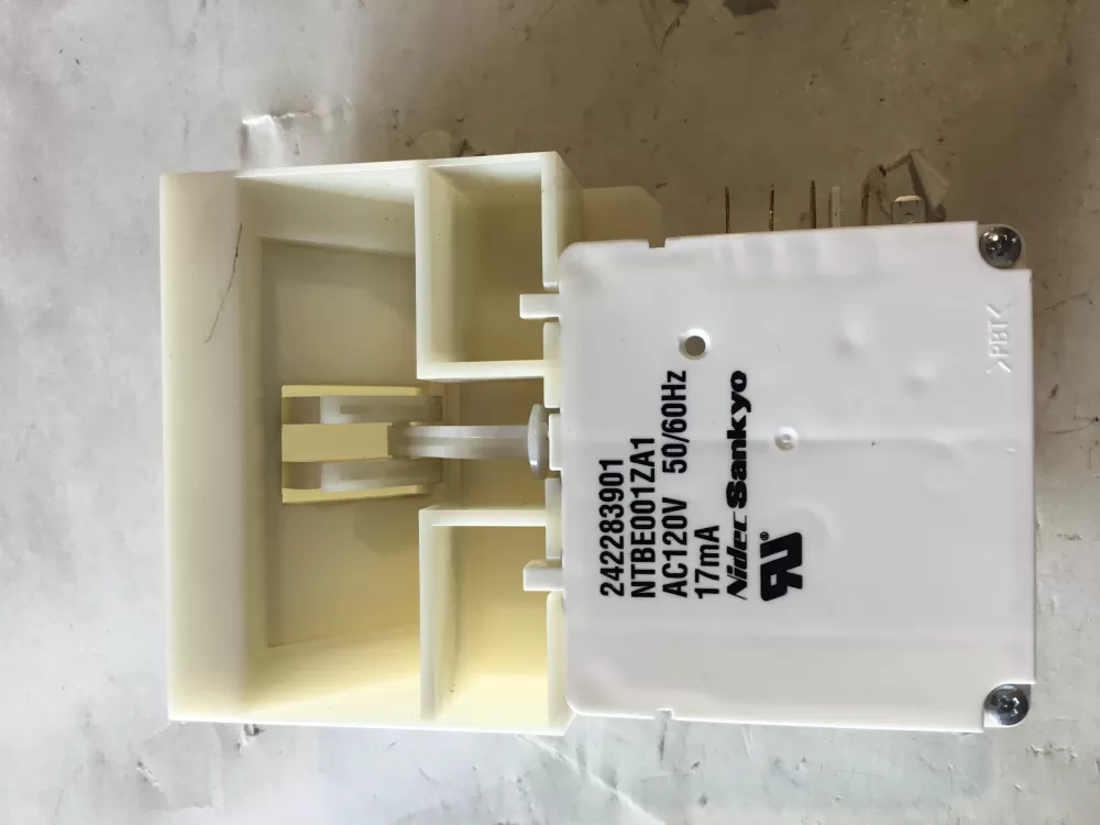 Frigidaire 242283901 Refrigerator Damper Motor Assembly