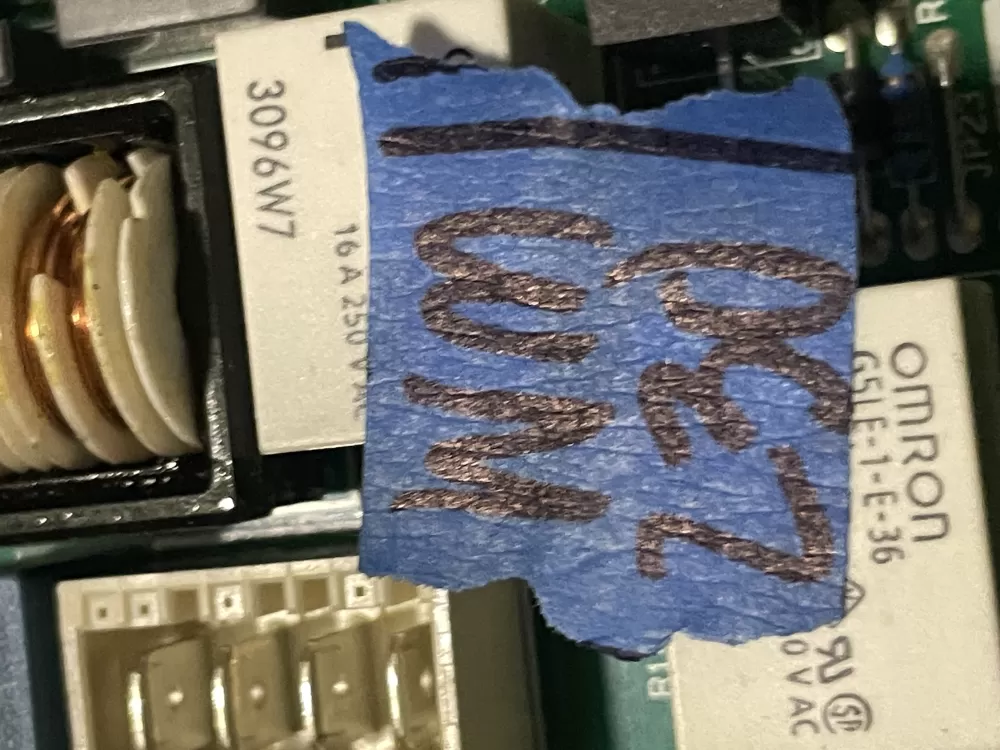 Whirlpool Kenmore W10205552 Refrigerator Control Board AZ28574 | WM230