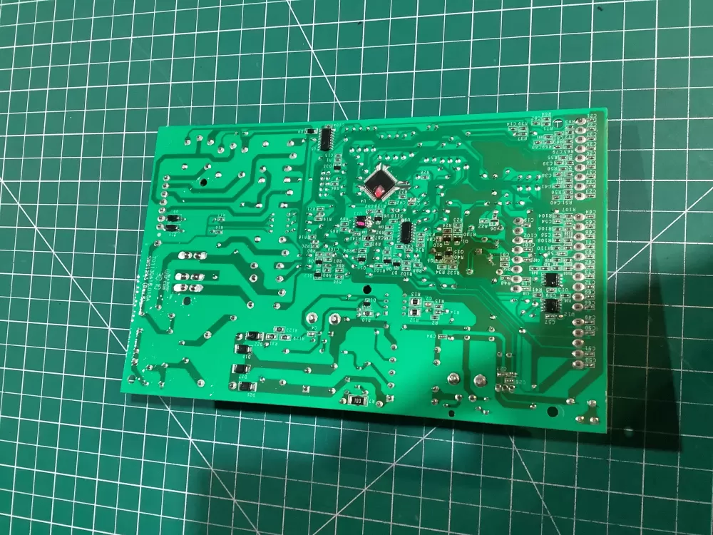 GE 200D6221G028 EBX1110P002 Refrigerator Control Board AZ146106 | NR2451