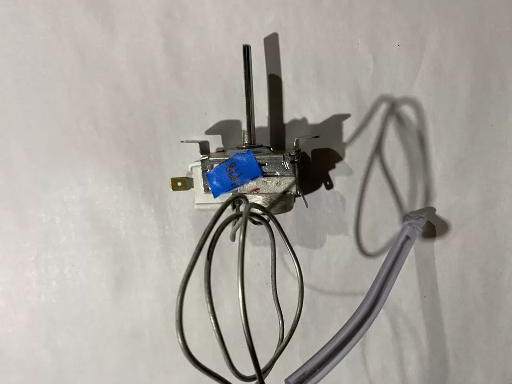 GE 197D2495-03 Refrigerator Cold Control Thermostat AZ189223 | BK498