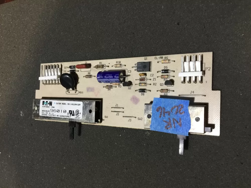 GE WR55X129 Refrigerator Dispenser Control Board AZ76902 | NR2046