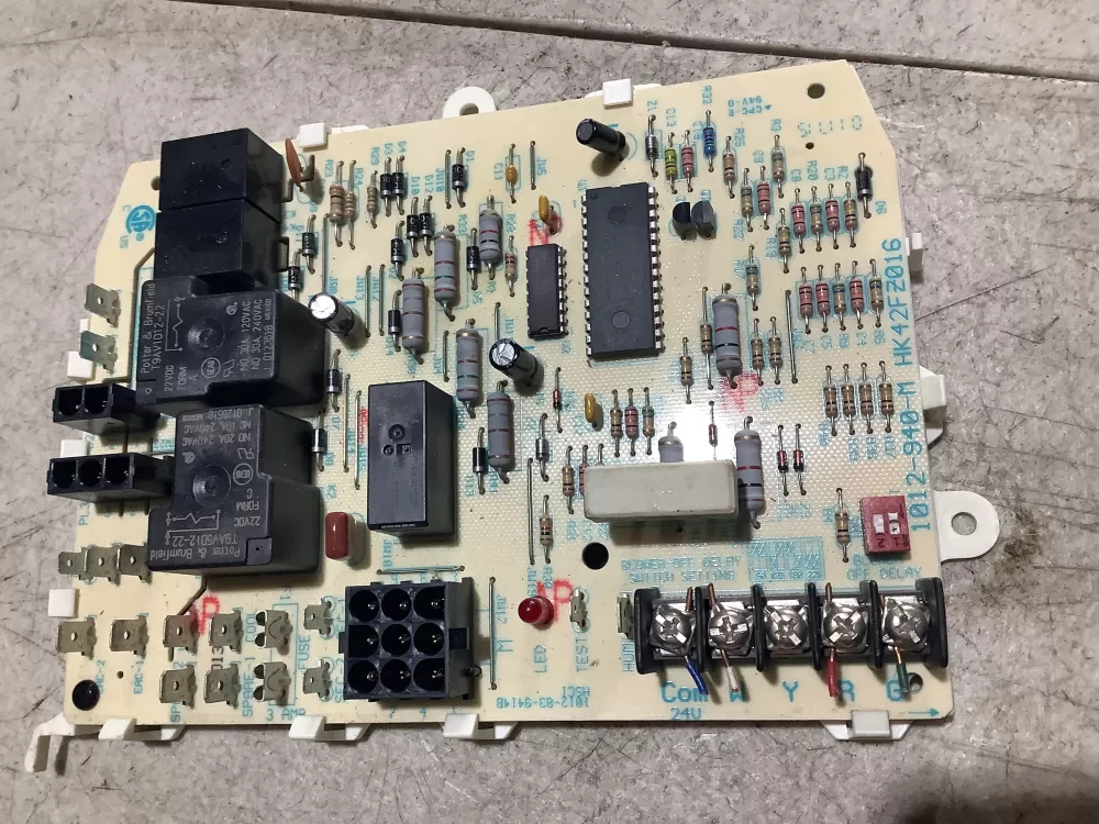 Carrier Bryant 1012 940 Hk42fz016 Furnace Control Board AZ111644 | AR1699