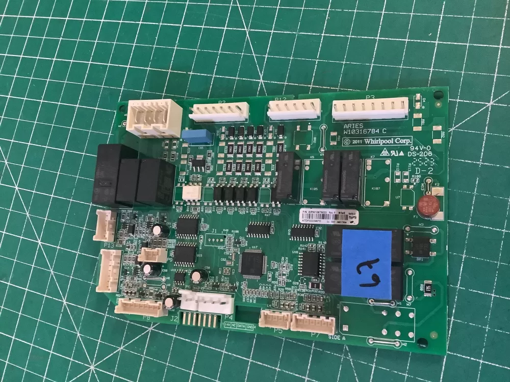 Whirlpool W10675033 W10801162 Refrigerator Control Board AZ208141 | NR67