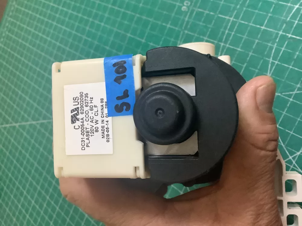 Samsung DC31 00054A Washer Drain Pump AZ221420 | SLA101