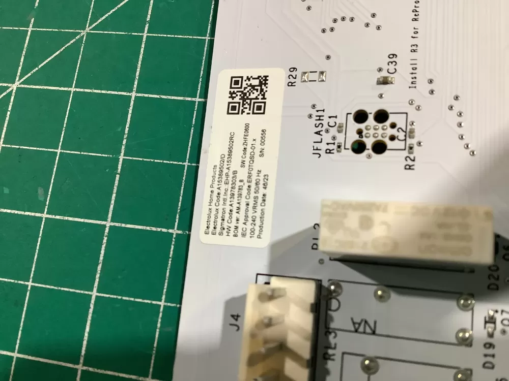 Frigidaire 5304526015 A15389502 Refrigerator Control Board AZ145324 | NR2417