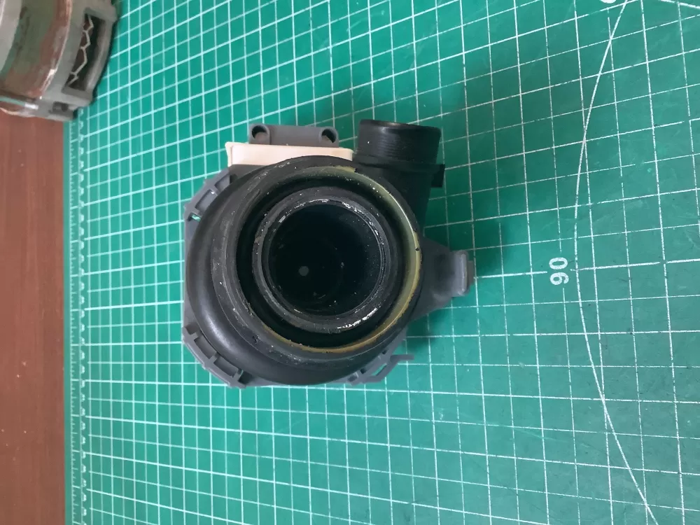 Whirlpool W11084656 W10805387 Dishwasher Pump Motor AZ213548 | SLA167