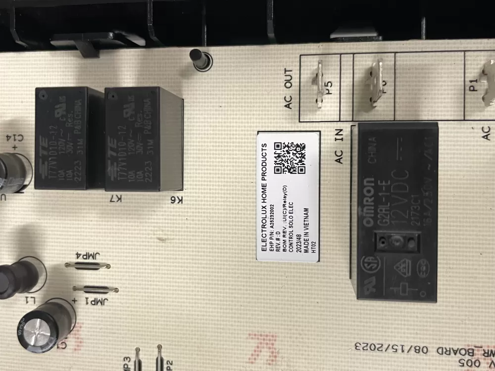Electrolux Range A25232002 Control Board AZ225282 | Wm1071