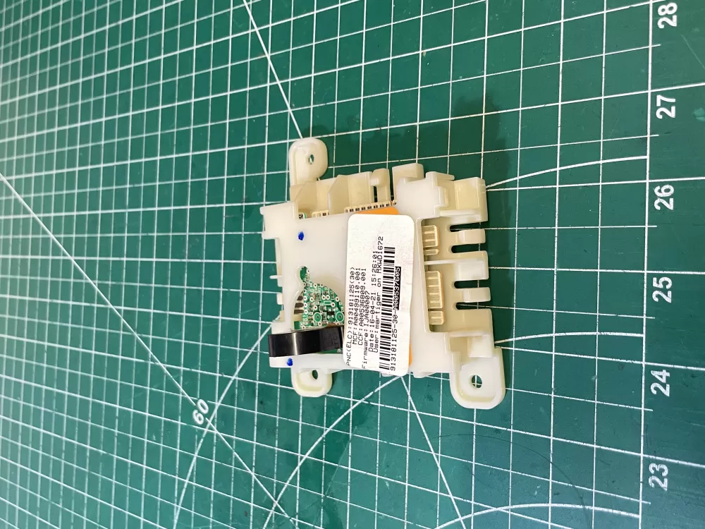 Kenmore Frigidaire 137332801 A00537605 A00536809 Washer Control Board