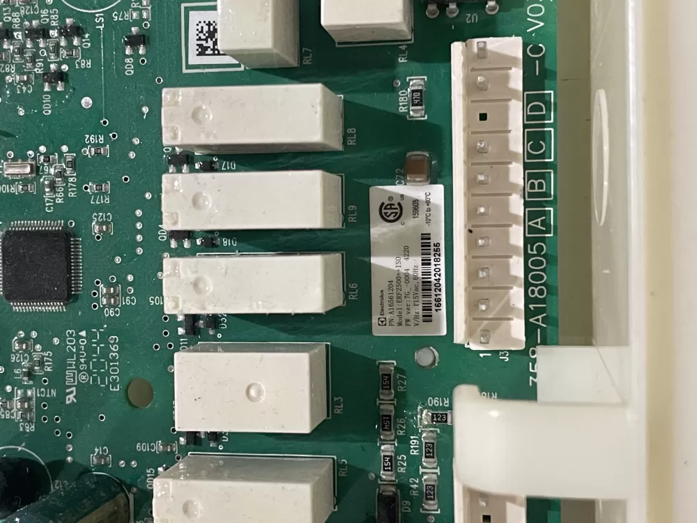 Frigidaire A16561204 Refrigerator Board AZ202878 | KMV325