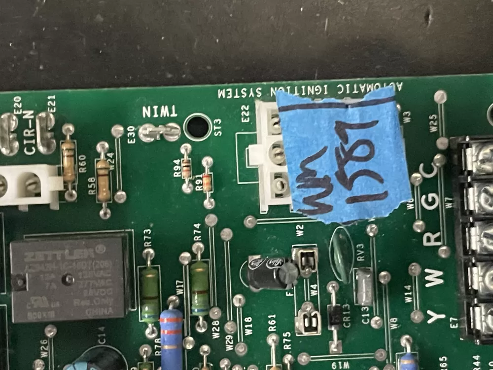 Trane Emerson D345780P01 50M56-495-04 Furnace Control Board AZ21899 | WM1589