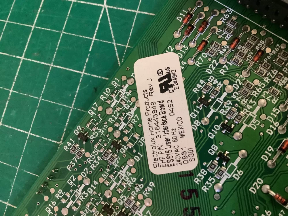 Kenmore 316443849 Range Control Board User Interface AZ196558 | NR317