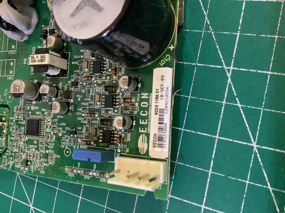 GE 219323004 Refrigerator Control Board Circuit AZ195007 | NR300