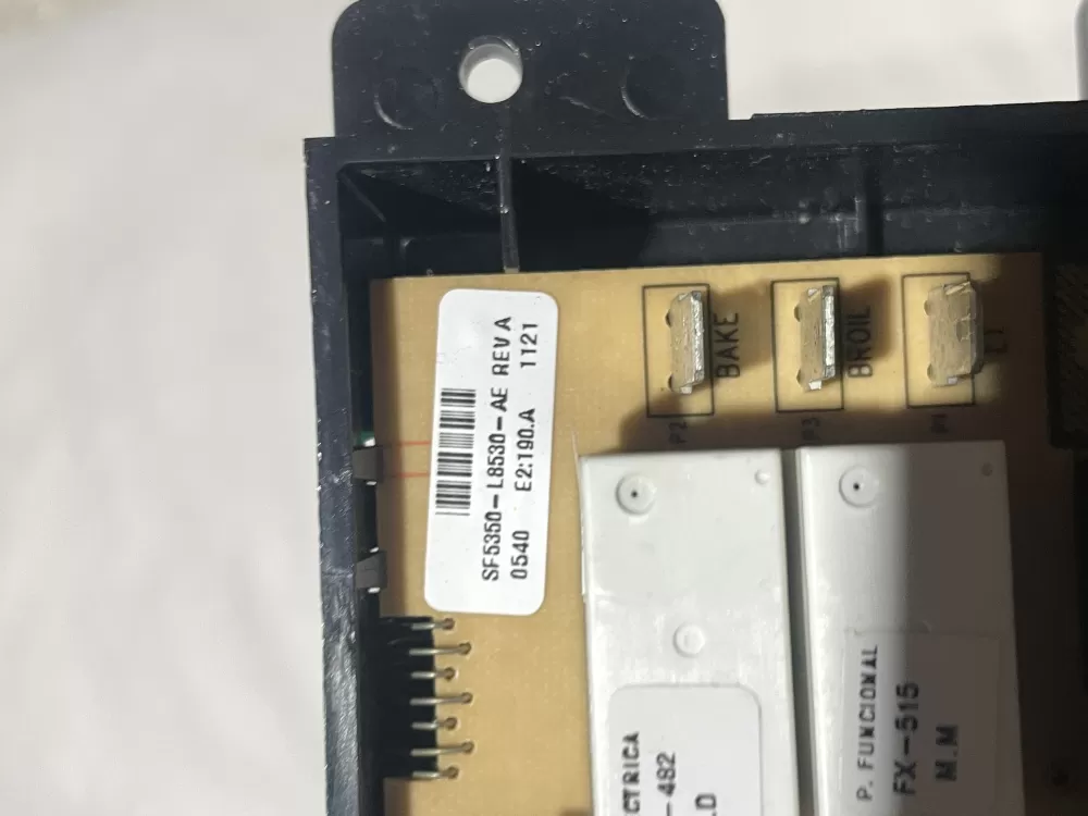 Frigidaire SF5350 L8530 Range Control Board AZ107132 | Wm1647