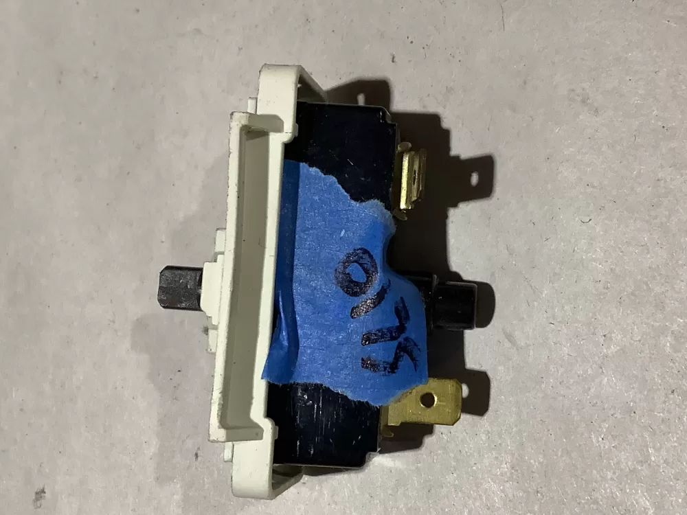 Frigidaire 131628900 Dryer Start Switch AZ106359 | Sl10