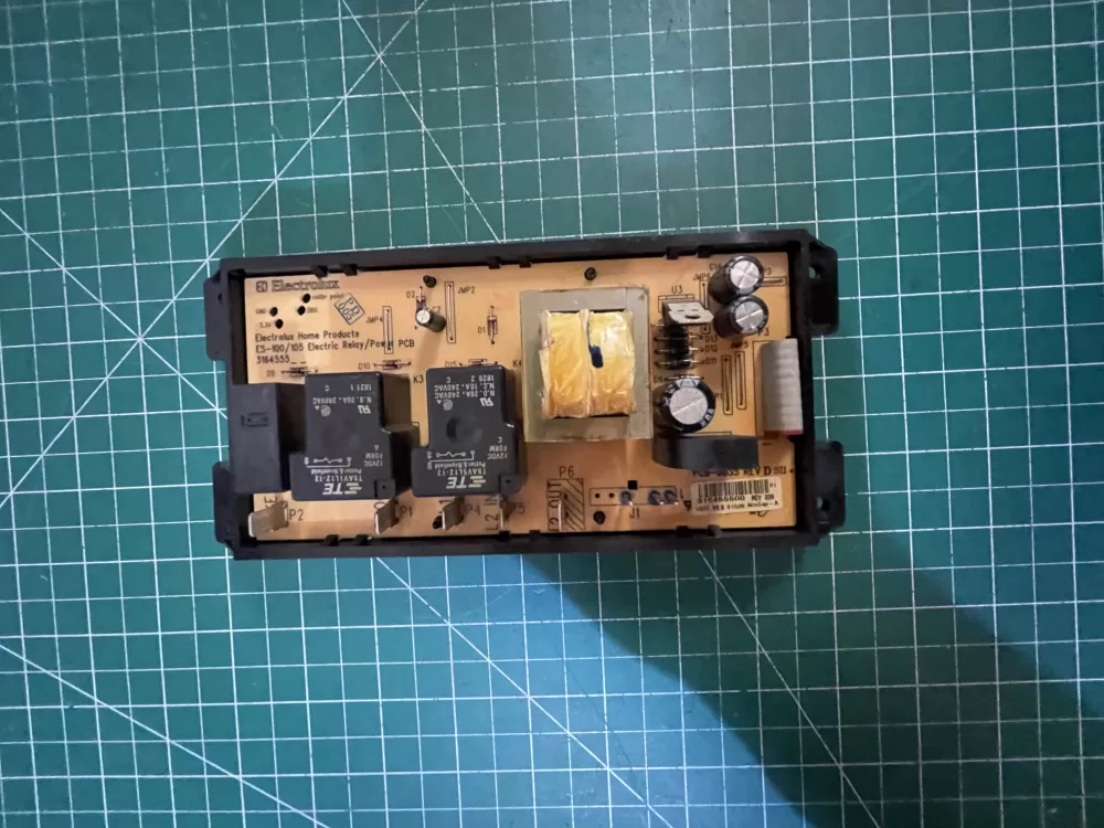 Frigidaire  Electrolux  Kenmore 316455500 PCB-0035 Oven Control Board