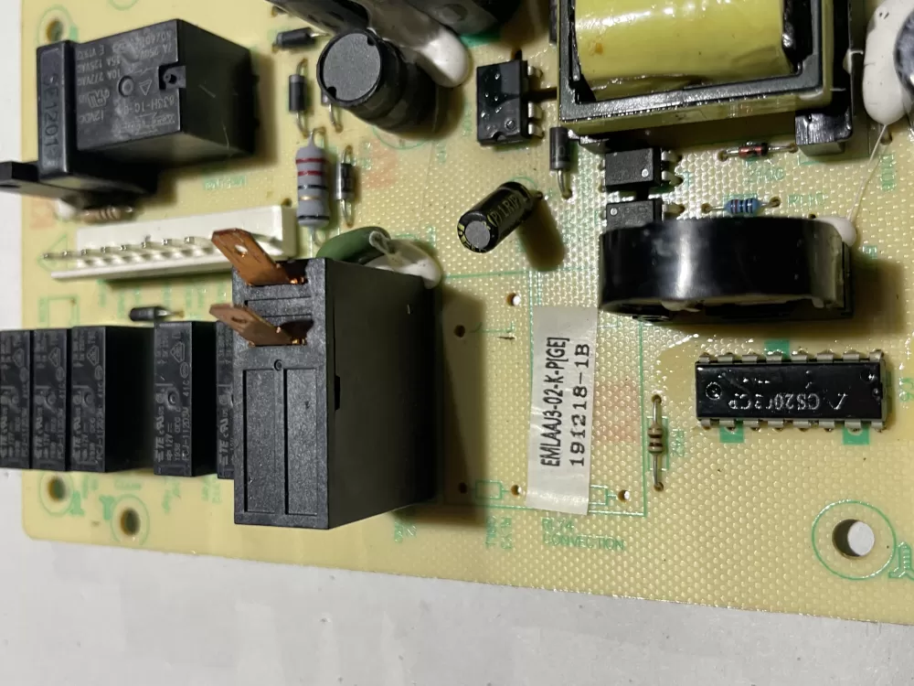 Frigidaire Microwave Oven Control Board EMLAA9L-10-K AZ145132 | Wm958