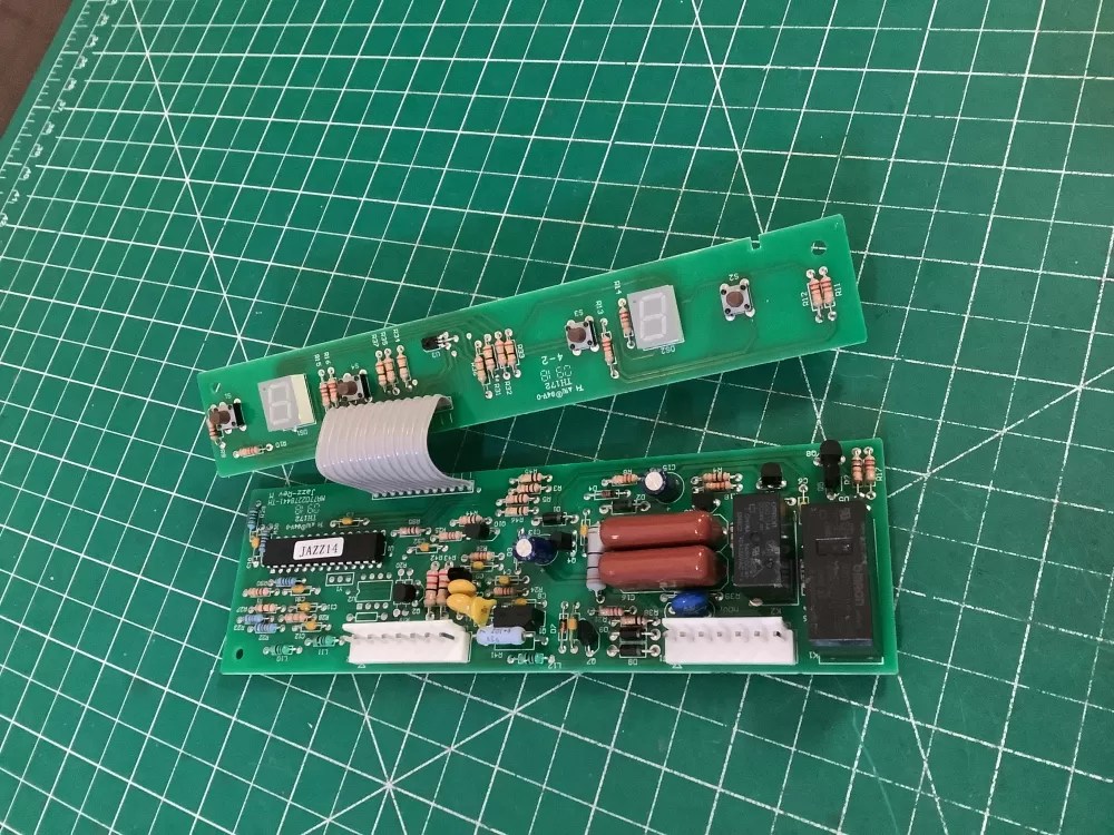 Whirlpool Maytag W10503278 Refrigerator Control Board AZ180315 | NR2677