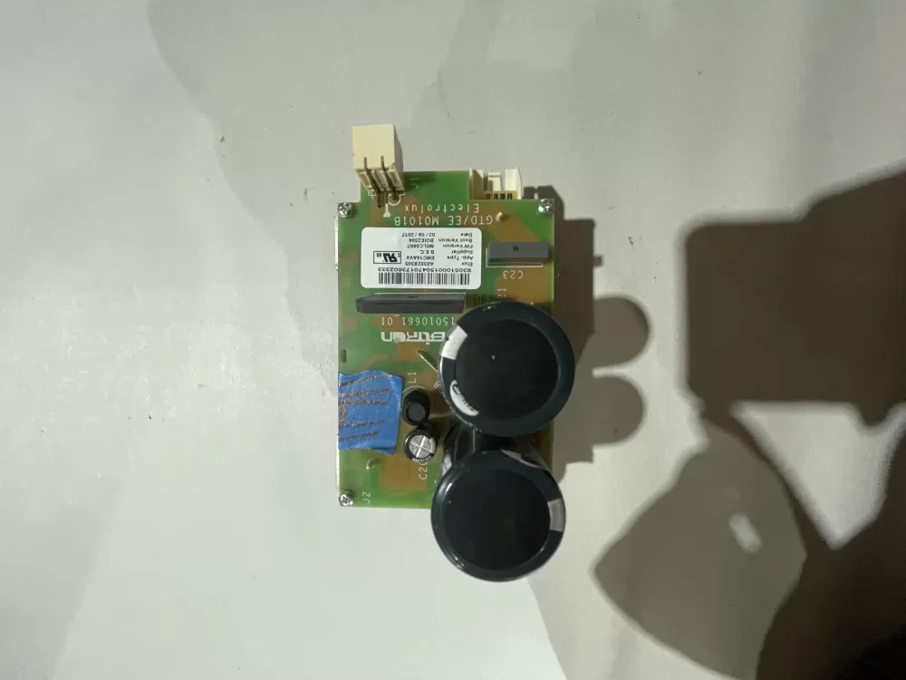 Electrolux A03028305 Control Board AZ191897 | KM1171