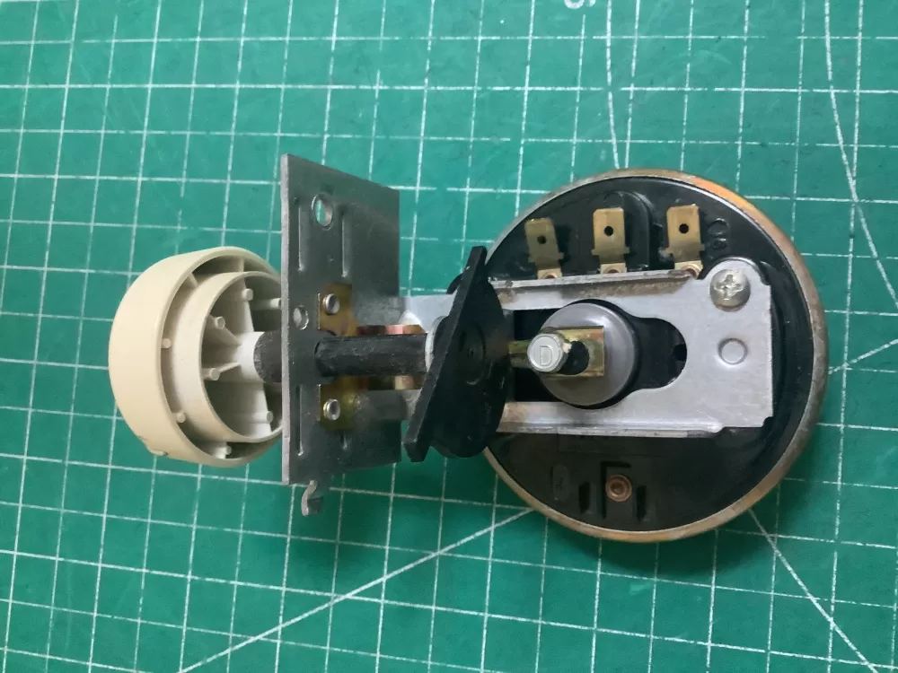 MAYTAG 738-909-2 62082020 WATER LEVEL PRESSURE SWITCH
