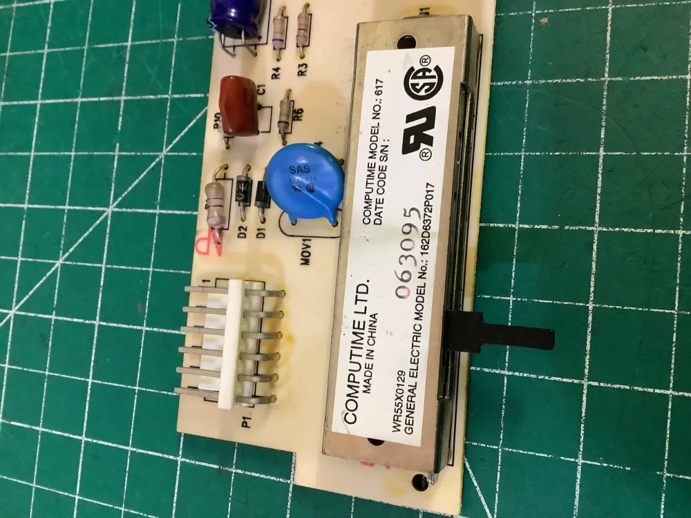 GE WR55X129 Refrigerator Dispenser Control Board AZ186786 | NR2747