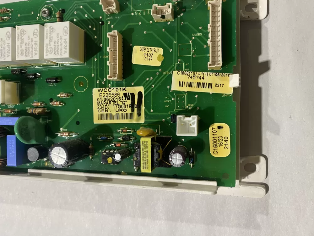 GE Hotpoint WCC101K Washer Control Board AZ194577 | BK75