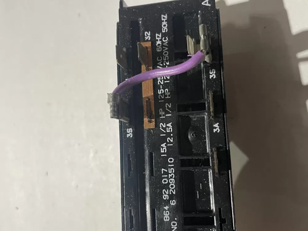 Whirlpool 2093510 Washer Button Switch AZ191094 | Wm703