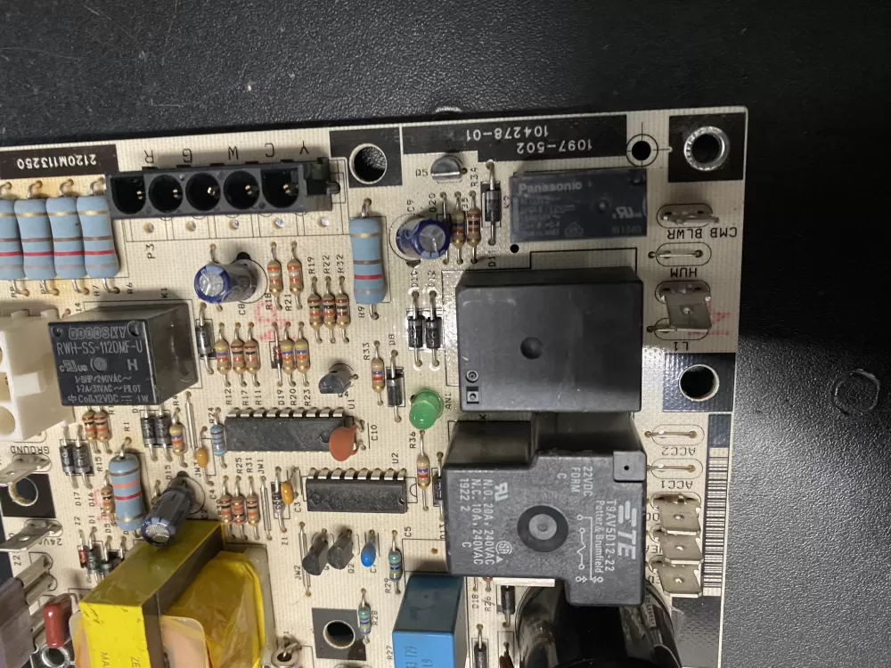 Lennox 1097-83-5051A Furnace Control Board Oem AZ759 | BK572