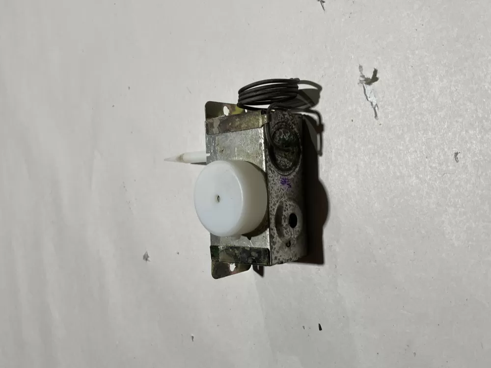GE Refrigerator Thermostat Part # RD12-5003 S-77386-3 AZ145124 | Wm958
