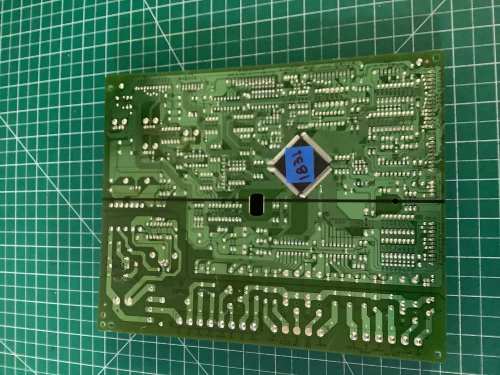 Samsung AP4909012 DA92-00055A Refrigerator Control Board AZ185472 | NR1831