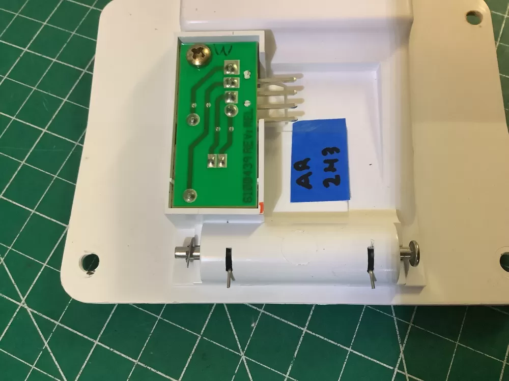 Kenmore Frigidaire 2198587 Refrigerator Control Board Ice AZ192516 | AR243