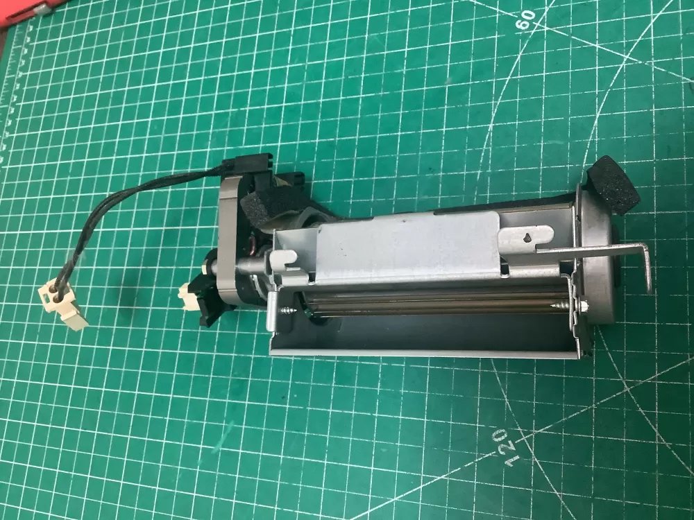 Jenn Air  Kitchen Aid  Whirlpool W10162259 W10780482 W10842388 W10860981 W10877642 W10886304 W11107275VP W11190724 W11226777 W11107275 Range Jenn Air Kitchen Aid Cooling Fan