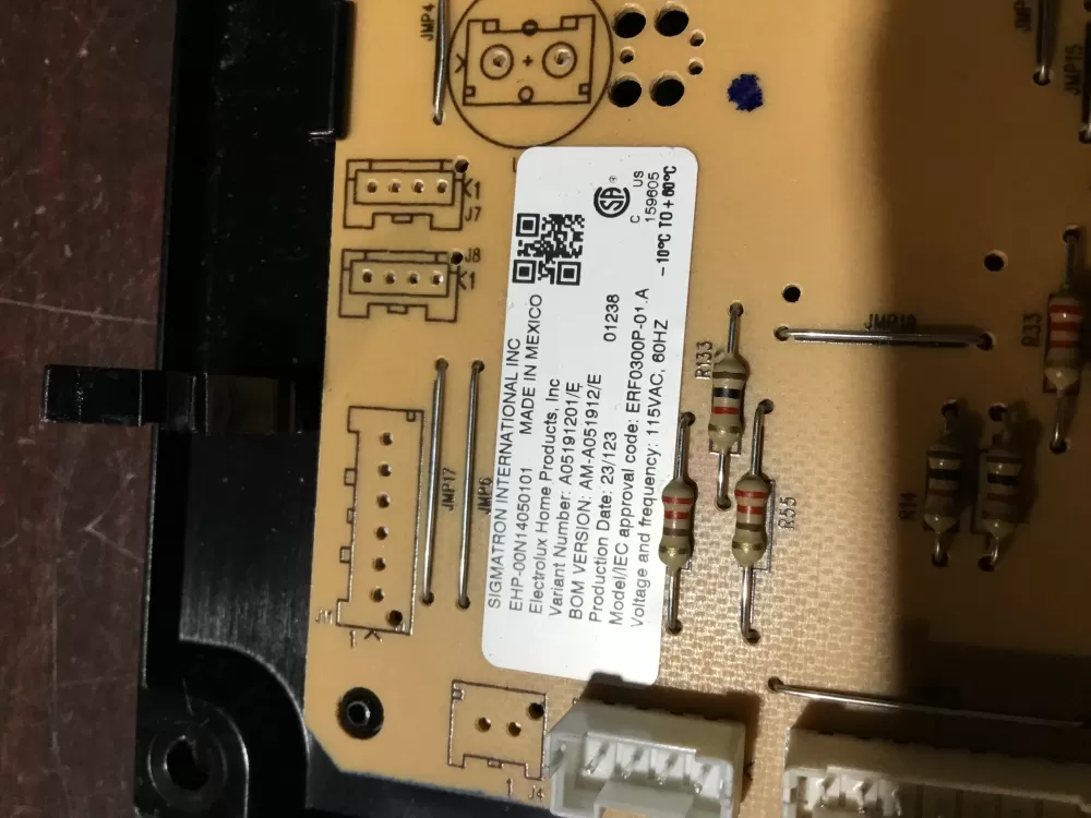 Westinghouse 5304528823 Refrigerator White Control Board AZ72112 | NR1824