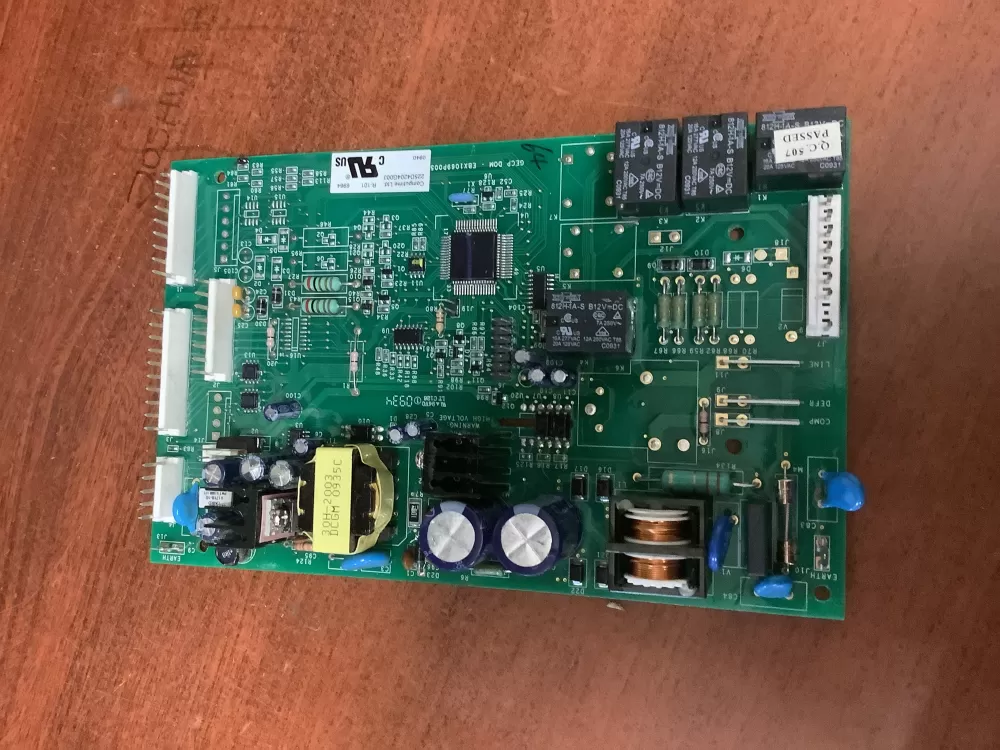 GE WR55X10968 225D4204G003 Refrigerator Main Control Board AZ225079 | BG332