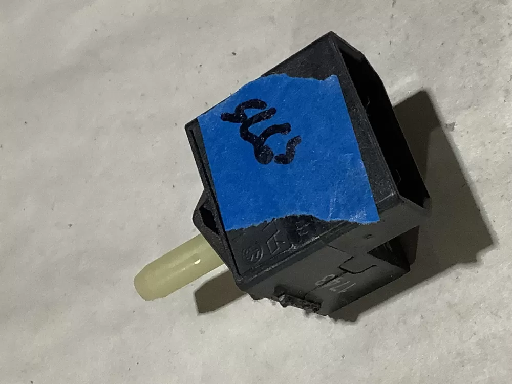 Whirlpool W10661453 W11050715 Dryer Switch AZ112800 | Sl65