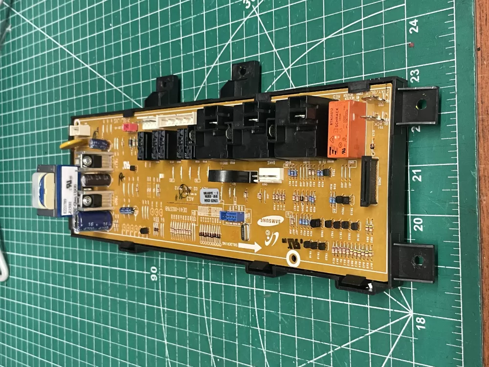 Samsung DE92-03020A Oven Control Board Main