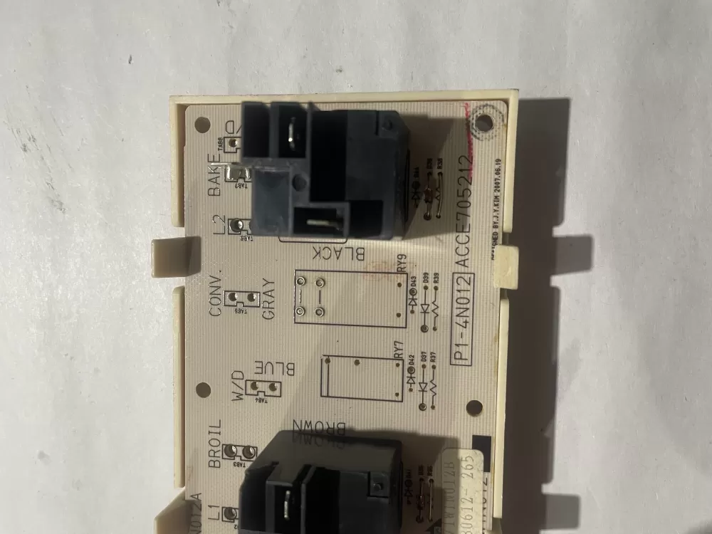 LG 6870W1N012A Range Oven Relay Control Board AZ190966 | KM2327