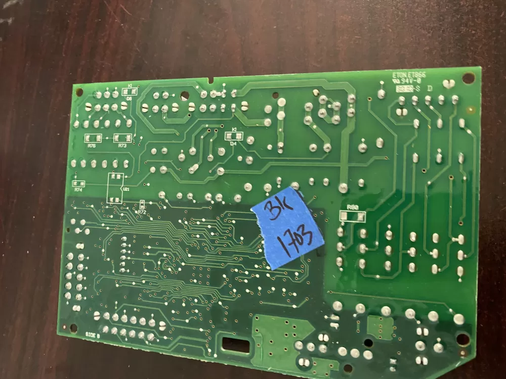 Whirlpool Maytag W10285199 Refrigerator Control Board AZ34440 | BK1703