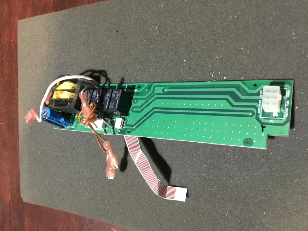 Frigidaire 40498600 Refrigerator Control Board Dispenser AZ77211 | NR2022