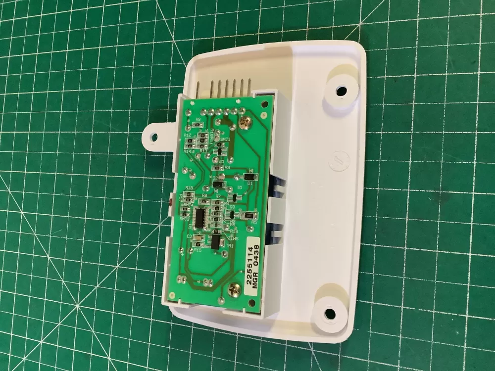 Whirlpool W10757851 4389102 Refrigerator Ice Control Board AZ193820 | NR599