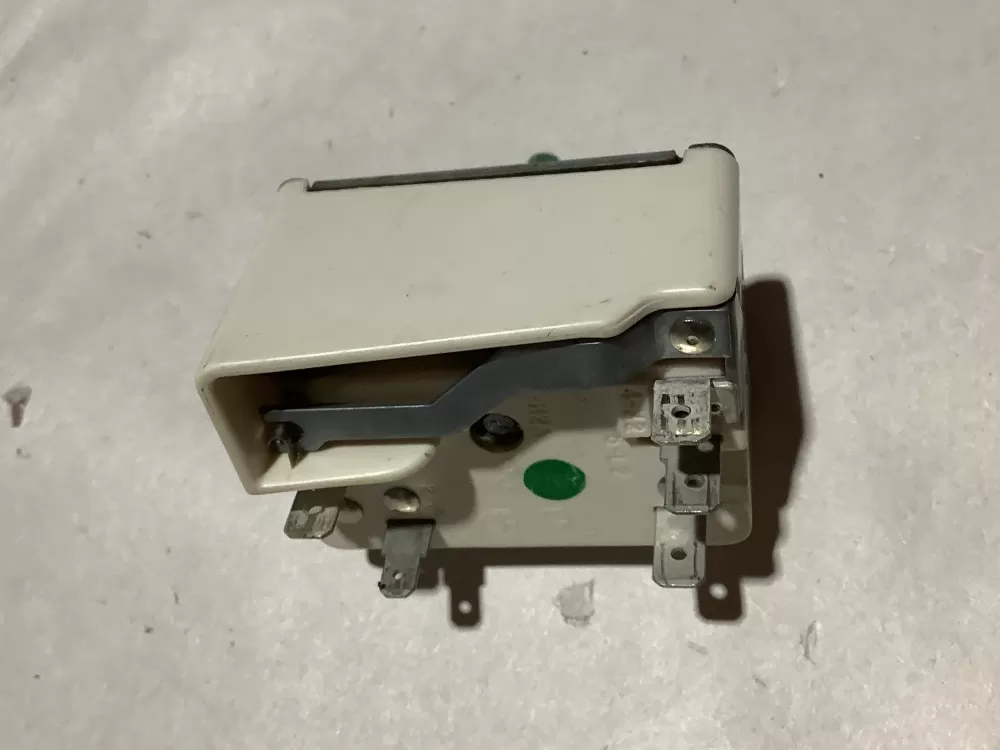 GE  Kenmore WB24T10026 Range Switch