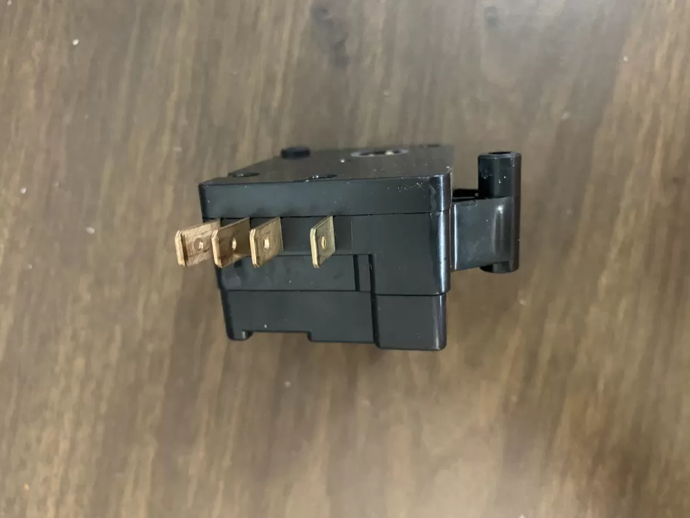  WR090520 162d6022p19  Defrost Timer Black AZ31138 | BK266