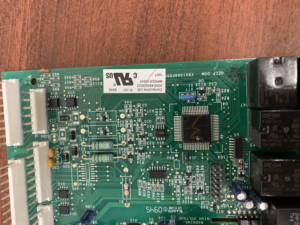 GE 200D2260G008 PD00074367 AP7188100 Refrigerator Control Board AZ35689 | BK298