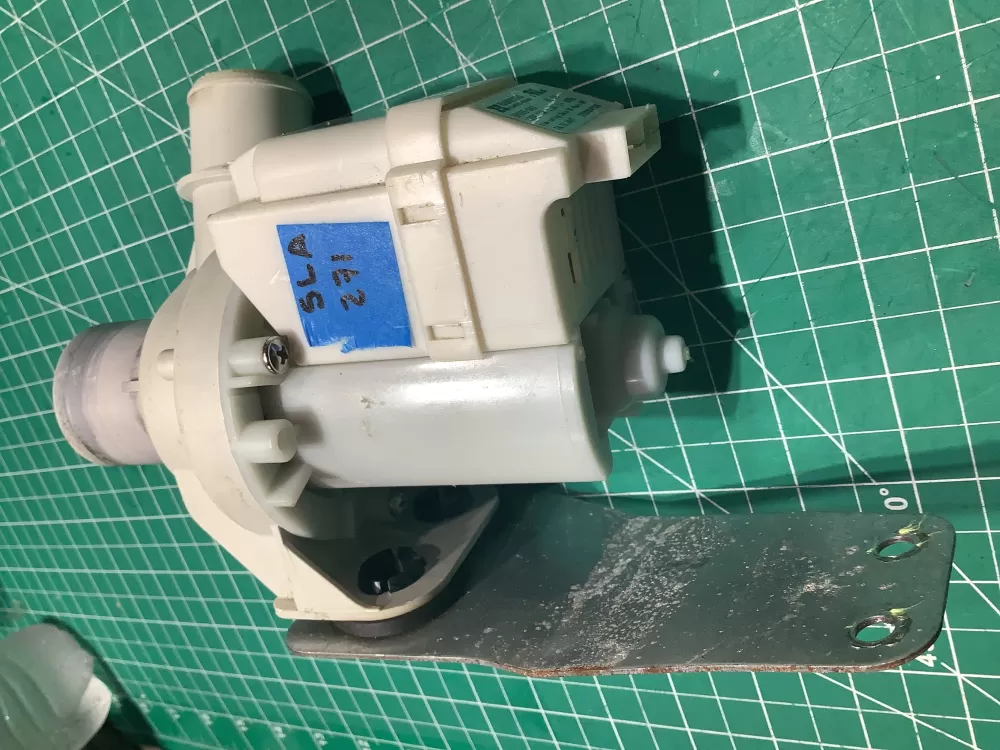 Hotpoint GE 175D3834P008 Washer Drain Pump AZ142143 | SL271