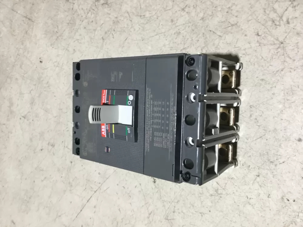 ABB XT2HQ3040AFF000XXX  40AT/125AF  150/65/25KAIC ABB