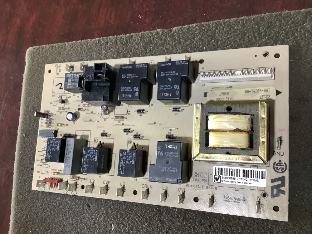 Dacor 82127  DE81-09179A Range Relay Board